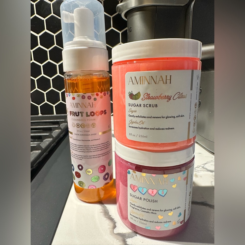 Skincare Set with Fruit Loops Foam and Sugar Scrubs ($70 Value)! 🍓🍊🍋🥝🥣